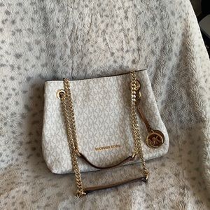 Michael Kors crossbody/shoulder bag